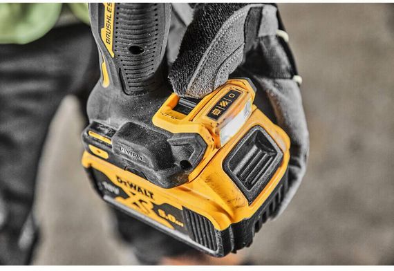 Дрель-шуруповёрт аккумуляторная бесщёточная 90 Нм DeWALT DCD800P2T | Зображення 6