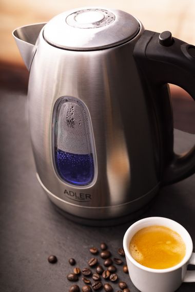 Електрочайник з нержавіючої сталі Adler AD 1223, 1,7 л, 2200 Вт, з підсвіткою | Зображення 6
