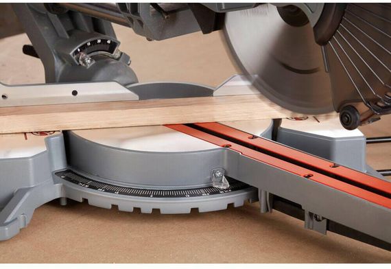 Пила торцювальна мережева BLACK+DECKER BES710 | Зображення 2
