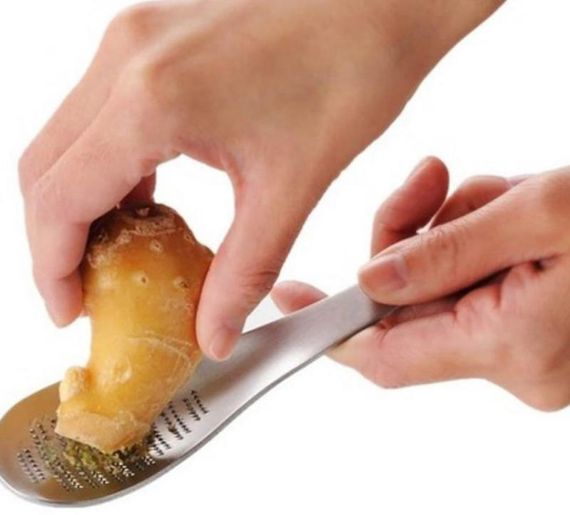 Часникова терка із нержавіючої сталі Spoon 10,5см | Зображення 3