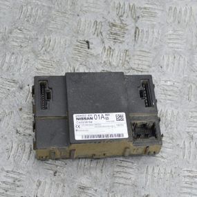 Блок керування комфортом 2.5 DCI Nissan Navara D40 2004-2015 Модуль комфорту Ніссан Навара д40 284B24X01A
