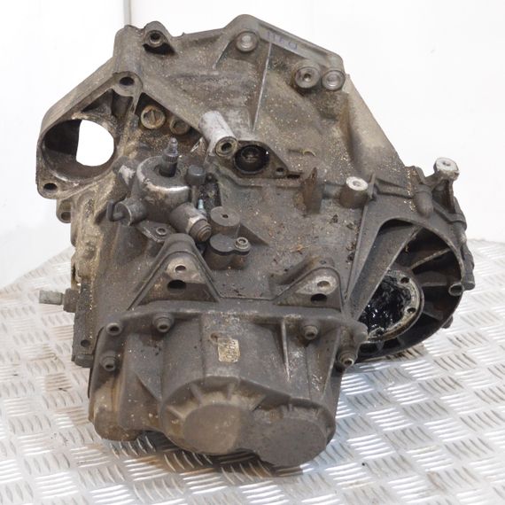 КПП 1.6 FSI 6-ступка механіка Volkswagen Golf V 2003-2009 Коробка перемикання передач механічна Фольксваген Гольф 5 HEU | Зображення 3