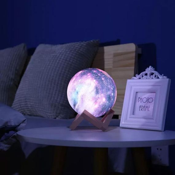 Настільний RGB світильник-нічник з USB та пультом, 3D Moon Night Light / Сенсорна лампа-нічник на акумуляторі | Зображення 5