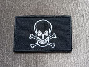 Шеврон череп