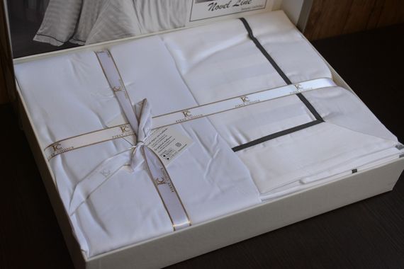 Комплект постільної білизни First Choice Deluxe Satin 200х220 Novel Line White | Зображення 4