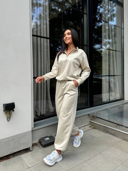 Женский спортивный костюм весна-осень свитшот и джоггеры NB24049 цвет молочный, размер 50/52 | Зображення 1