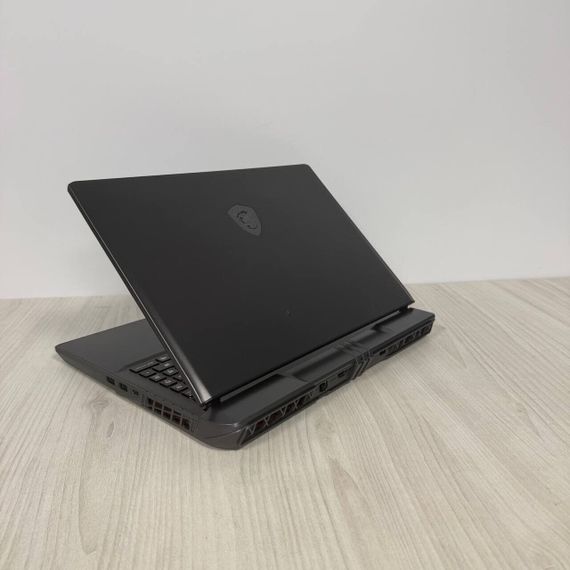 Игровой ноутбук Б-класс MSI Vector GP68HX 12VH / 16" (1920x1200) IPS / Intel Core i9-12900HX (16 (24) ядер по 3.6 - 5.0 GHz) / 32 GB DDR5 / 1000 GB SSD NVMe / nVidia GeForce RTX 4080, 12 GB GDDR6, 192-bit / WebCam б/у | Зображення 5