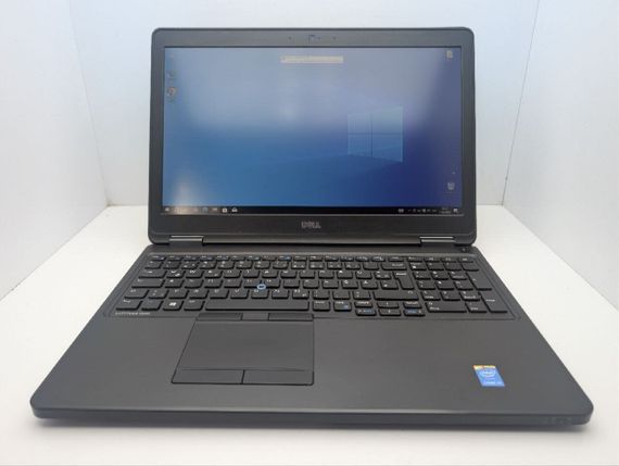Ноутбук Dell Latitude E5550 / 15.6" (1920x1080) TN / Intel Core i3-5010U (2 (4) ядра по 2.1 GHz) / 8 GB DDR3 / 500 GB HDD / Intel HD Graphics 5500 / WebCam б/у | Зображення 1