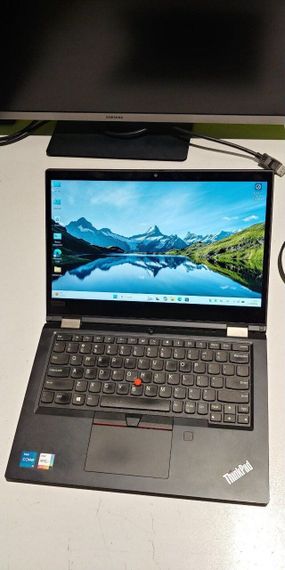 Ультрабук-трансформер Б-клас Lenovo Thinkpad L13 Yoga Gen 2 / 13.3" (1920x1200) IPS Touch / Intel Core i5-1135G7 (4 (8) ядра по 2.4 - 4.2 GHz) / 8 GB DDR4 / 256 GB SSD M.2 / Intel Iris Xe Graphics / WebCam / Win 11 б/в | Зображення 1