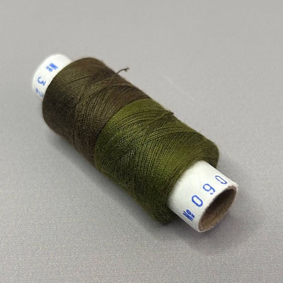 325/090 Нитки в котушках 40/2 , половинки (котушка 2х75м) | Зображення 1