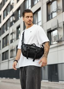 Большая мужская сумка бананка Sambag DynamicDart черная тканевая 38 × 21 × 7 см (80411701m)