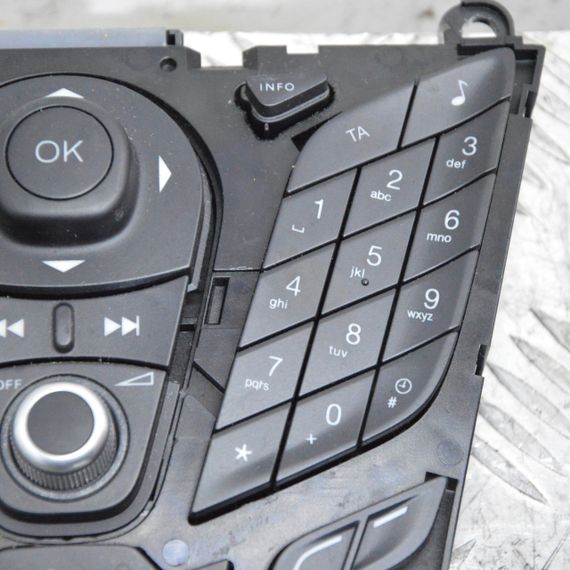 Панель магнітоли Ford Fiesta VII 2008-2017 Панель магнітоли центральний Форд Фієста 7 AV1T18K811DC | Зображення 2