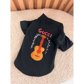 Брендовая футболка для собак Gucci с коричневой гитарой на спинке, черная