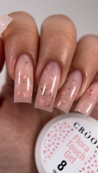 Гель для нарощення нігтів Crooz Flora Touch Gel 08 (з сухоцвітами) 15мл | Зображення 1