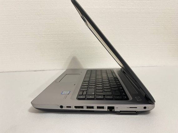 Ноутбук HP ProBook 640 G4 / 14" (1366x768) TN / Intel Core i5-6200U (2 (4) ядра по 2.3 - 2.8 GHz) / 8 GB DDR4 / 240 GB SSD / Intel HD Graphics 520 / WebCam / DVD-ROM б/у | Зображення 5