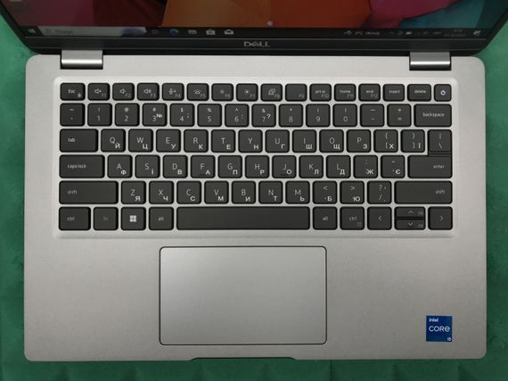Ультрабук Б-клас Dell Latitude 5420 / 14" (1920x1080) IPS / Intel Core i5-1145G7 (4 (8) ядра по 2.6 - 4.4 GHz) / 8 GB DDR4 / 256 GB SSD M.2 / Intel Iris Xe Graphics / WebCam / USB 3.2 / HDMI / Windows 10 б/в | Зображення 3