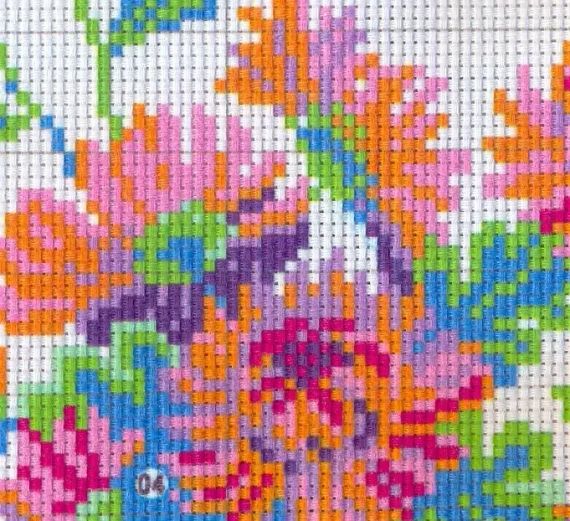 Набір для вишивання хрестиком по нанесеному на канву схемі "Elegant chrysanthem".  AIDA 14CT printed  30*51 см | Зображення 5