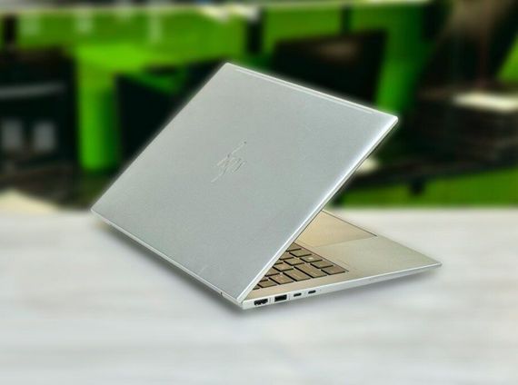 Ультрабук HP EliteBook 840 G10 / 14" (1920x1200) IPS / Intel Core i5-1345U (10 (12) ядер по 1.6 - 4.7 GHz) / 16 GB DDR5 / 256 GB SSD M.2 / Intel Iris Xe Graphics / WebCam / Win 11 Pro б/в | Зображення 4