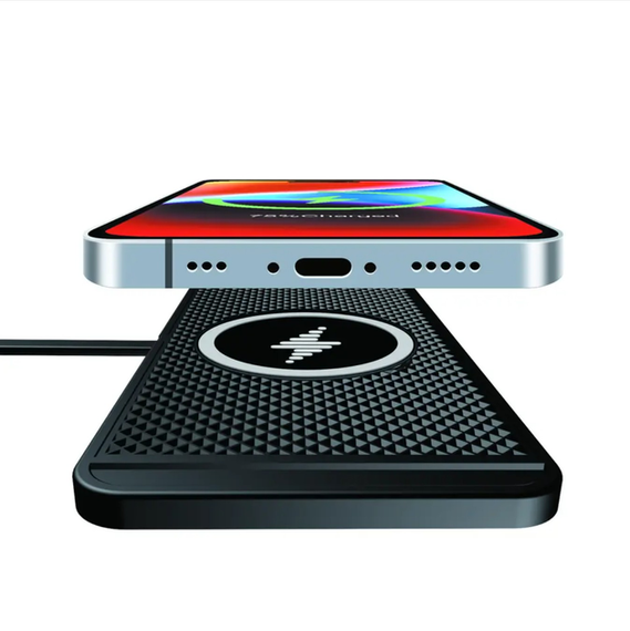Силиконовый коврик в авто с быстрой беспроводной зарядкой Car Wireless Pad C1 15W | Зображення 1