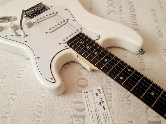 Електрогітара Fender Stratocaster Standard White Rosewood China | Зображення 5