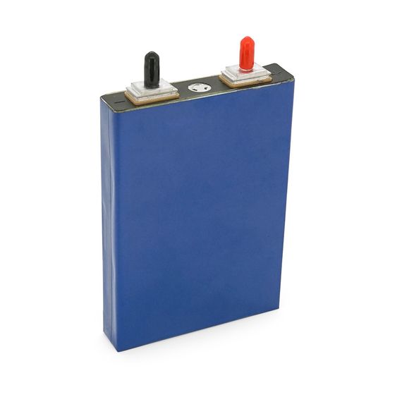 Осередок Vipow 3.2V 30AH для складання LiFePo4 акумуляторів, (100 x 21 x 142(165))) мм, Q20 | Зображення 1