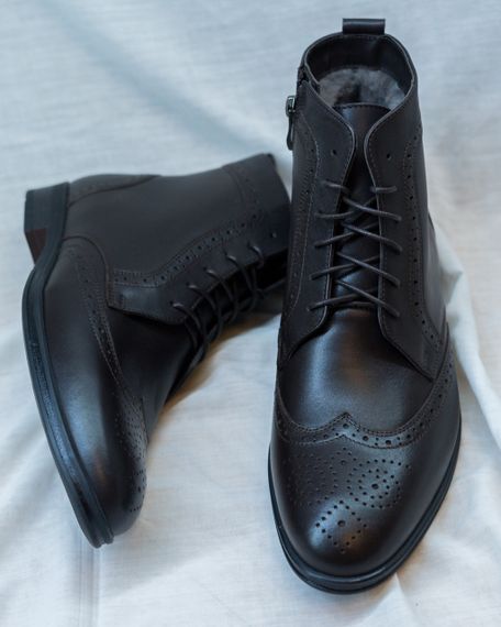 Ботинки коричневые с цигейкой 42 размер