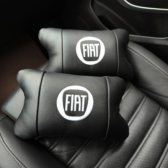Набір подушок Fiat з натуральної шкіри + вишивка логотипу та шкіряний брелок у подарунок | Зображення 3