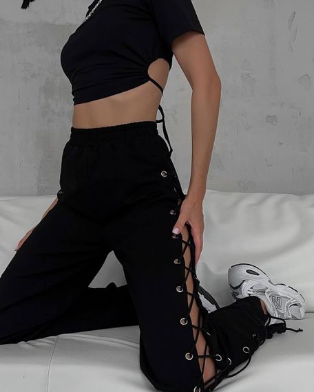 Женские спортивные штаны-палаццо со шнуровкой оверсайз SH261 цвет черный размер onesize 42/46 | Зображення 3