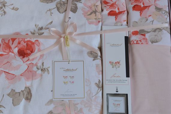 Постільна білизна Istanbul 220×240 Jardin parfum з діфузором і пледом, Kirmizi | Зображення 4