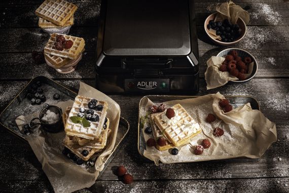 Вафельниця електрична Adler AD 3036 для бельгійських вафель на 4 вафлі 1500 Вт | Зображення 5