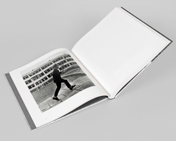 Книга фотоискусство история фотографии Антанаса Суткуса Antanas Sutkus: Planet lithuania книги для фотографов | Зображення 1