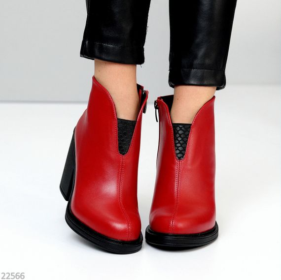 Яркие красные кожаные ботильоны — универсальная элегантность | Зображення 6
