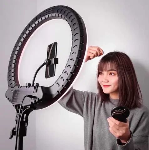 Кольцевая LED лампа RL-18, 45см,  пульт в комплекте | Зображення 2