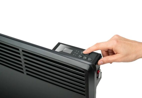 Конвекторний обігрівач Black+Decker 1.8 кВт, площа обігріву 18 кв.м., Підлоговий, Чорний (BXCSH1800E) | Зображення 2