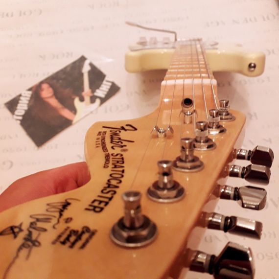 Электрогитара Fender Stratocaster YJM SSS China електрогитара гитара фендер | Зображення 6