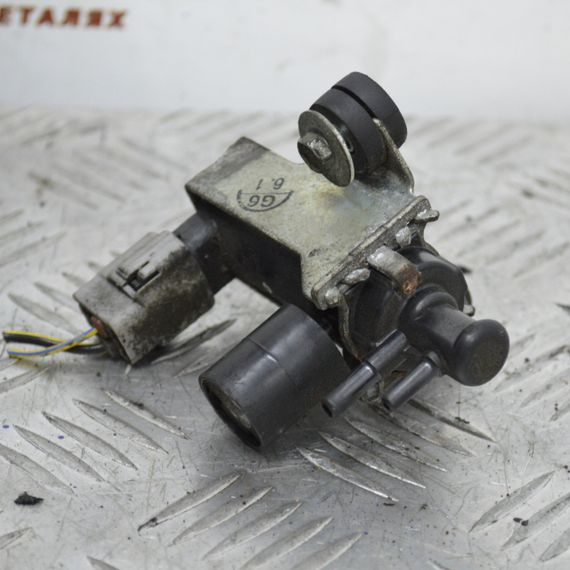 Клапан EGR 1.4 D-4D Toyota Yaris Verso 1999-2005 вакуумний клапан Тойота Яріс Версо 2581933010 1397000790 | Зображення 2