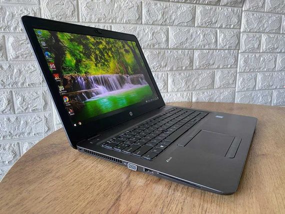 Ноутбук HP ZBook 15u G3 15,6" FHD IPS i7 6500U 8Gb/SSD256/ FirePro W4190M-2Gb | Зображення 1