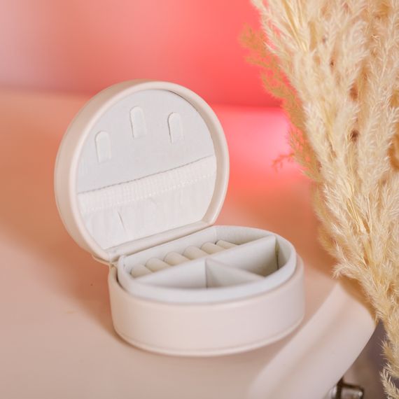 Шкатулка для украшений из эко кожи 10×9×4.5 см органайзер для ювелирных изделий HP-5-31BE | Зображення 4