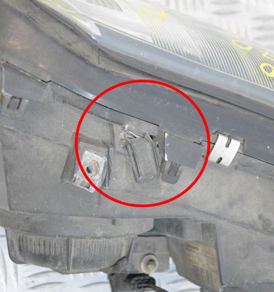 Фара права Volvo V70 2000-2007 Фара передня права Вольво в70 8620687 | Зображення 6