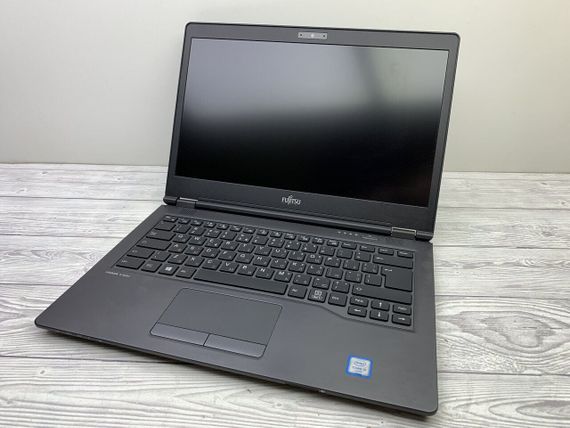 Ультрабук Fujitsu LifeBook U747 / 14" (1920x1080) IPS / Intel Core i5-6200U (2 (4) ядра по 2.3 - 2.8 GHz) / 8 GB DDR4 / 120 GB SSD / Intel HD Graphics 520 / WebCam б/у | Зображення 2