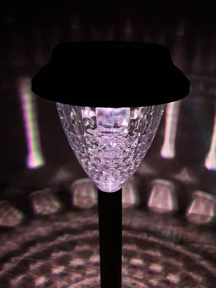 Садовые светильники на солнечной батарее Garden Path Light RGB 6 шт водонепроницаемые LED фонарики для дорожек и сада Черный | Зображення 3
