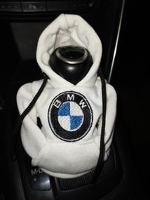 Чохол кофта Худі аксесуар на КПП  Car Hoodie БМВ BMW молочний подарунок автомобілісту 10070