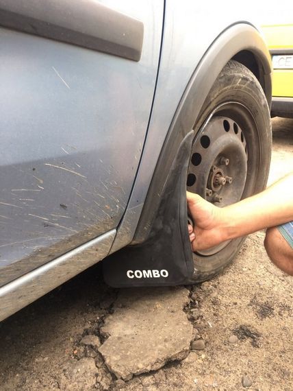 Бризковики (Туреччина) Передні для Opel Combo 2002-2012 рр | Зображення 2