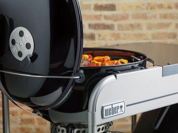 Вугільний гриль Weber Performer Deluxe GBS 57 см, чорний | Зображення 4