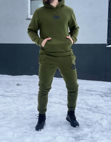 Чоловічий спортивний костюм Nike хакі