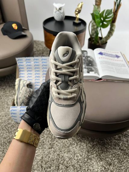 Чоловічі кросівки ASICS Gel-NYC Beige Grey весна / осінь A3497 44 28 | Зображення 4