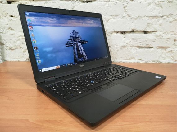 Ноутбук Dell Latitude 5591 / 15.6" (1920x1080) IPS / Intel Core i7-8750H (6 (12) ядер по 2.2 - 4.1 GHz) / 16 GB DDR4 / 240 GB SSD / nVidia GeForce MX130, 2 GB DDR5, 64-bit / WebCam б/в | Зображення 2