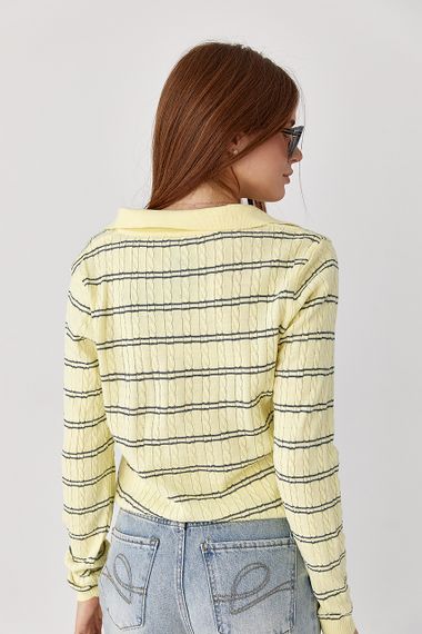 Кофта-поло на ґудзиках у косичку - лимонний цвет, ONE SIZE (є розміри) | Зображення 1
