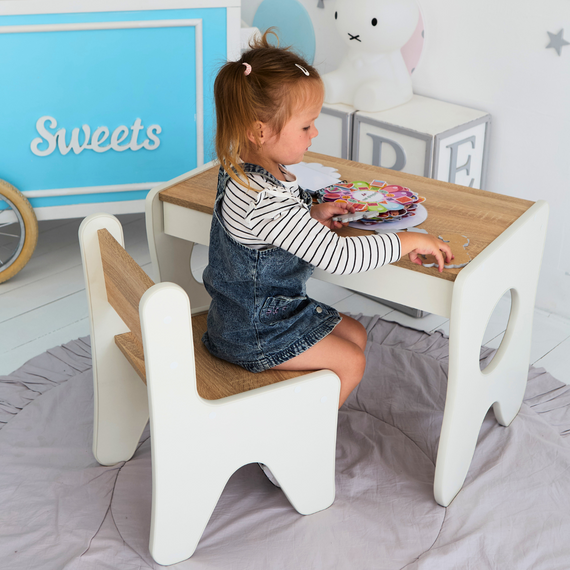 Зручний столик в дитячу кімнату 70×45×51, дитячий гральний стіл з шухлядкою, білий з деревом | Зображення 4