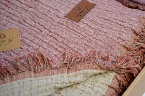 Комплект постельного белья с пледом La Maison 230×240 Selin Gul - Bej | Зображення 2